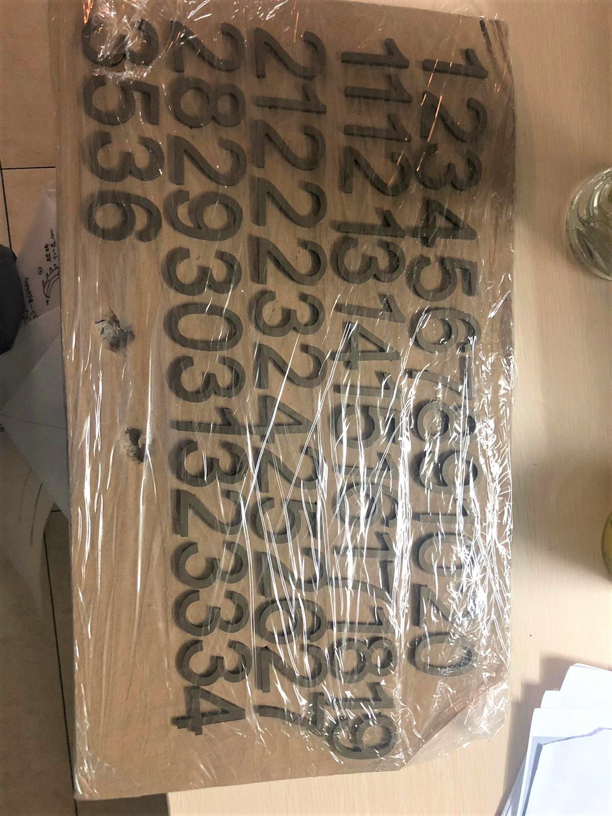 不鏽鋼蝕刻 絲印 鐳射切割金屬字c