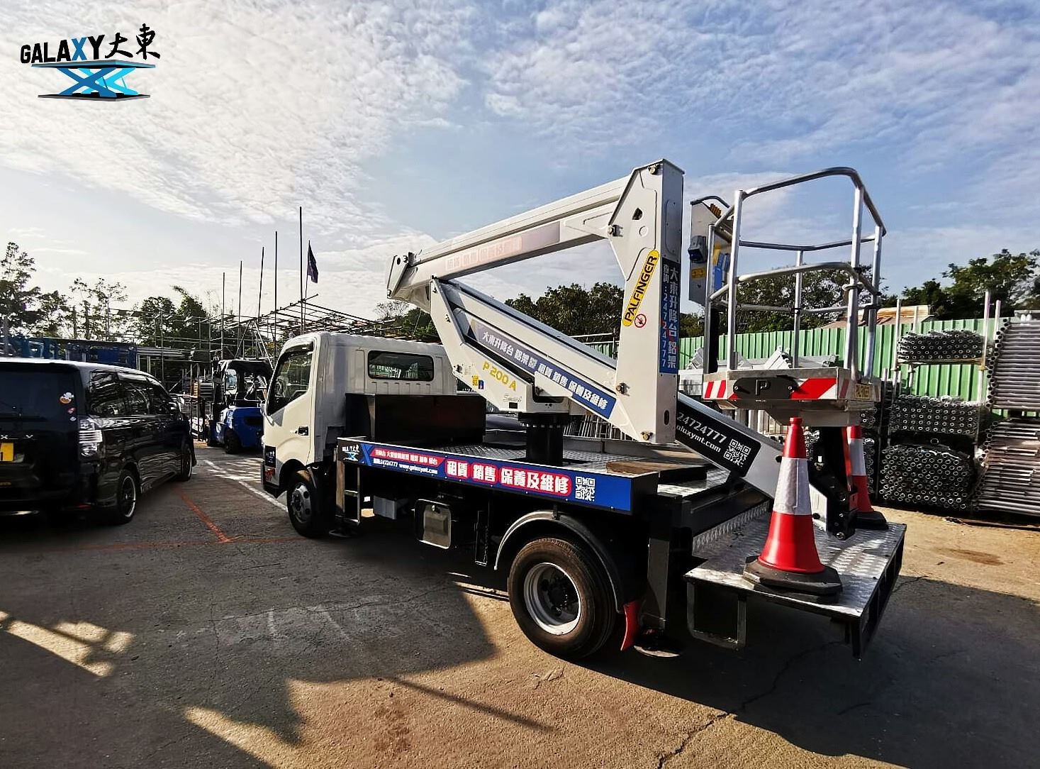 租售街燈車 高空升降車 租街燈車 租升降台車 電動升降台車 高空升降台車 街燈車租用 街燈車租賃c