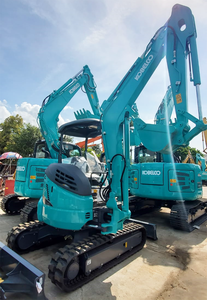 租售KOBELCO-SK30SR-6挖掘機2