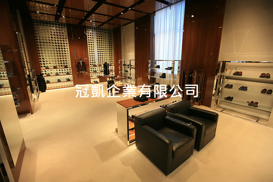 訂造不銹鋼展櫃工程-商店展示櫃-shop-display-cabinet10