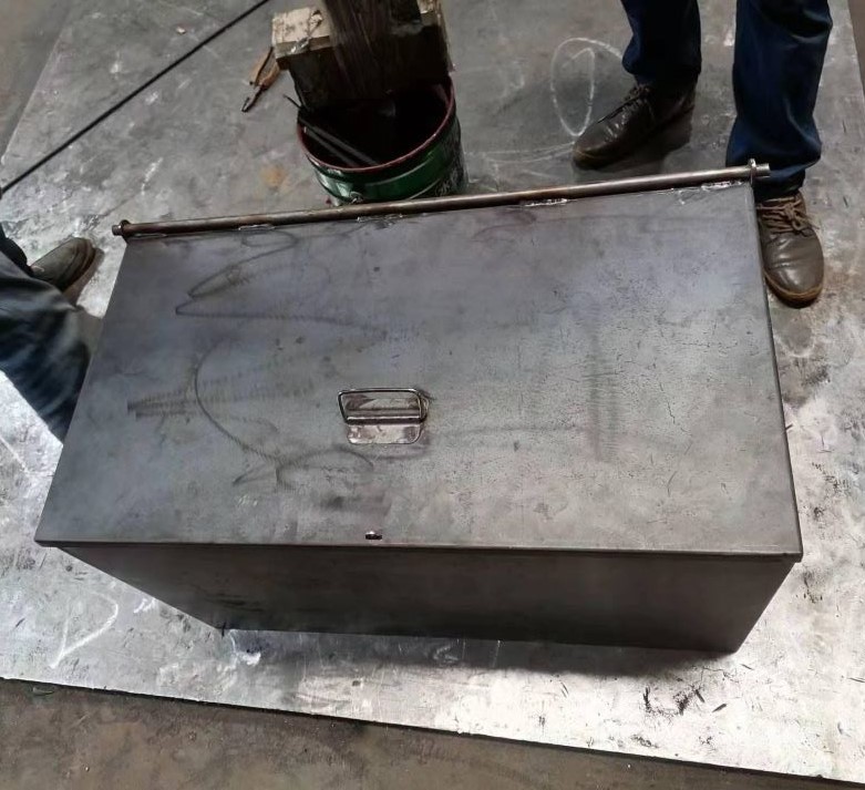 訂造各類貨車專用工具箱-Custom-truck-tool-box-卡車金屬工具箱定製-訂製鋼箱鐵箱-貨車側箱鐵皮箱3