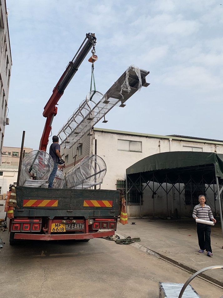 訂造外牆不銹鋼固定貓梯連背環 Fixed Vertical Ladder with Safety Cage 不銹鋼工程 不鏽鋼工程 鋼鐵工程2