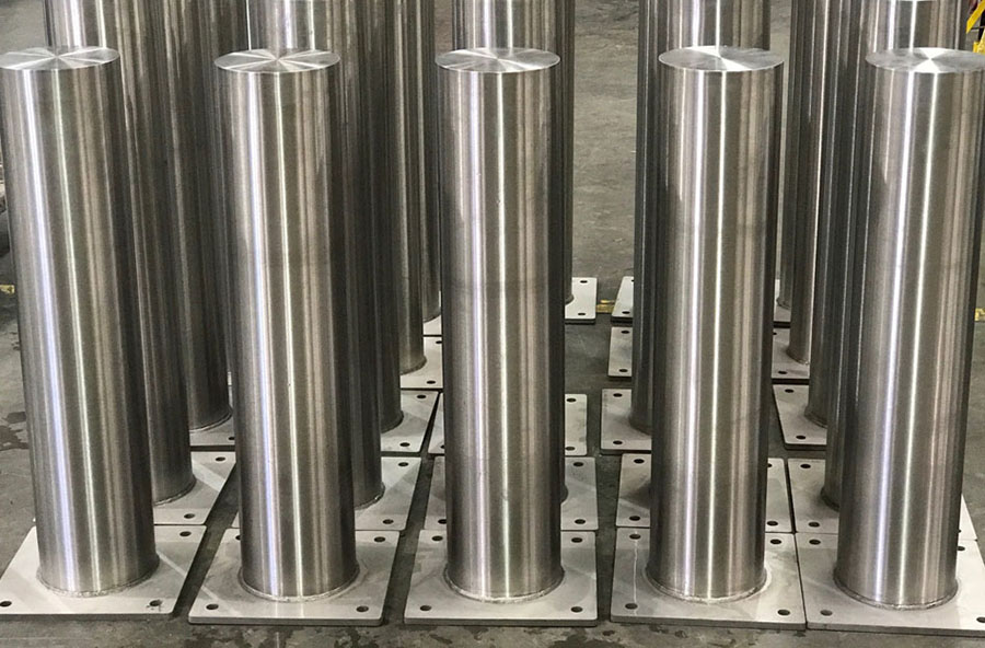 訂造及安裝香港不銹鋼防撞柱工程／訂製S316L不鏽鋼系纜柱／訂做反光警示柱／訂造機場不銹鋼防撞柱