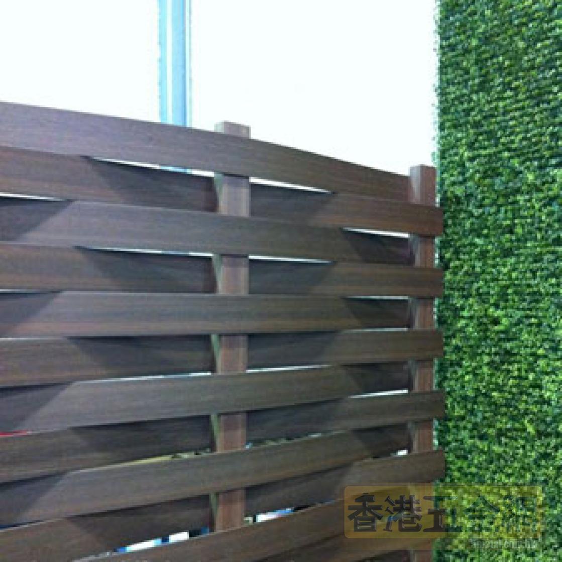 全面耐候性塑木籬笆工程-wpc籬笆工程-花園木欄工程-訂造村屋花園圍欄工程- 訂造戶外花園圍欄工程